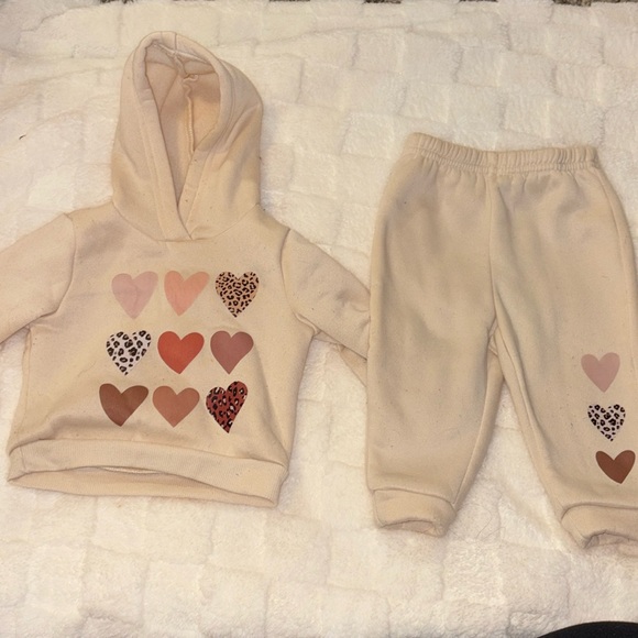 SHEIN Other - sweats and matching hoodie from shein